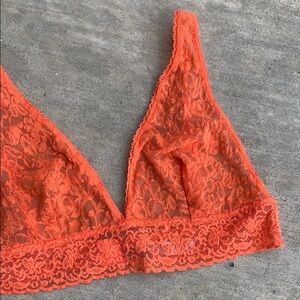 VICTORIAS SECRET orange lace bralette